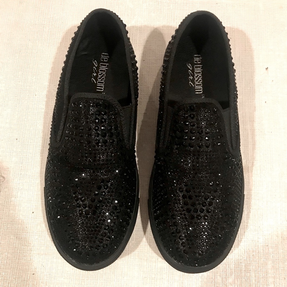 Girls sparkly sneakers